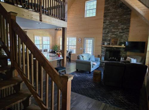 Country Hideaway with Fun!