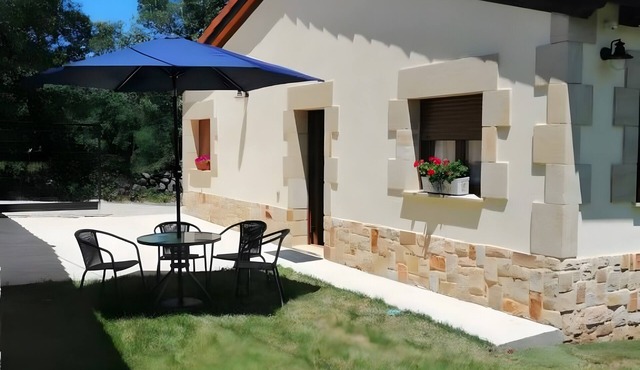 Country House 'El Aterpe 1' with Mountain View, Private Terrace and Wi-Fi