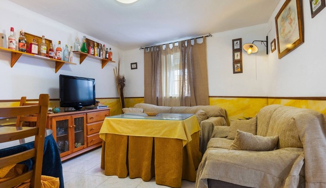 Country House 'Fuente Nueva' with Balcony