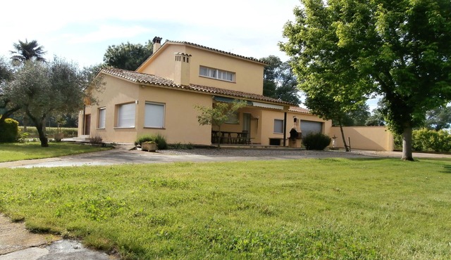 Country house with pool
