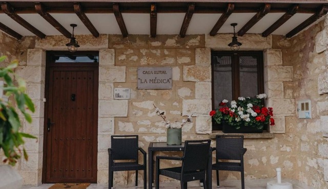 Country House 'La Medica' with Mountain View, Private Terrace and Wi-Fi