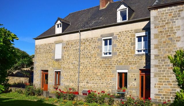 Country holiday home - Saint-léger-des-prés
