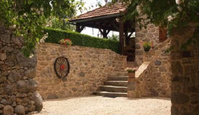 country holiday home - LABASTIDE L'EVEQUE