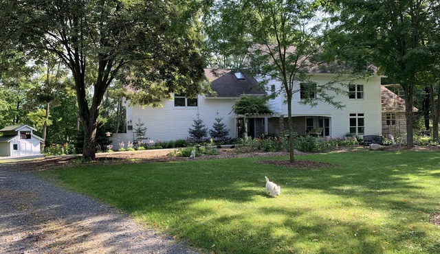 Country Home close to State College and PSU