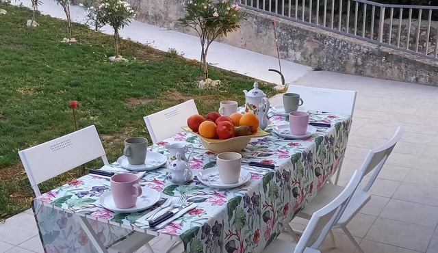 Country Home 'El Rincón De Lokiz' with Mountain View, Private Terrace and Wi-Fi
