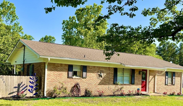 Country Home on Montes Hill in Nacogdoches
