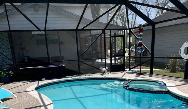 Country home w/pool