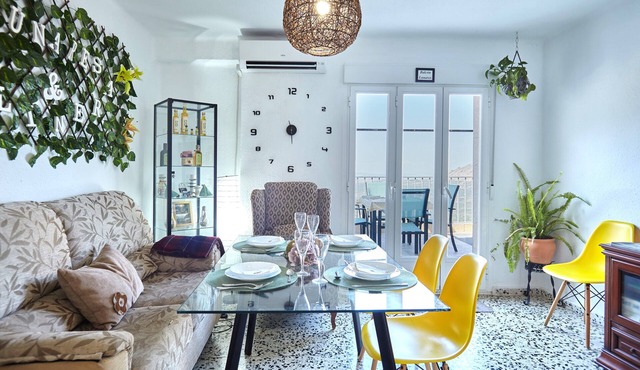 Country House 'Casa Rural Lunares Y Salinera' with Private Terrace, Wi-Fi and Air Conditioning