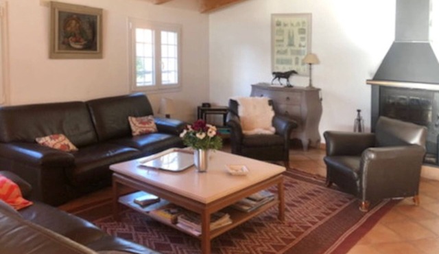 Country house with a lot of character in Corneilla del Vercol