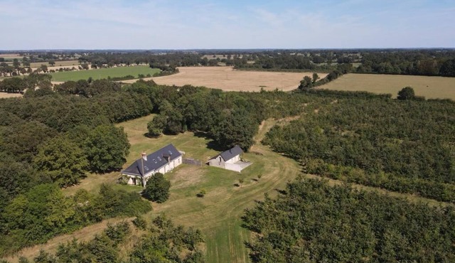 COUNTRY HOUSE - 25min FROM ANGERS