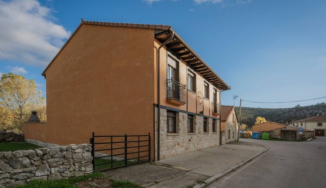 Country House 'Entrada Rio Lobos I' with Mountain Views, Private Terrace and Wi-Fi