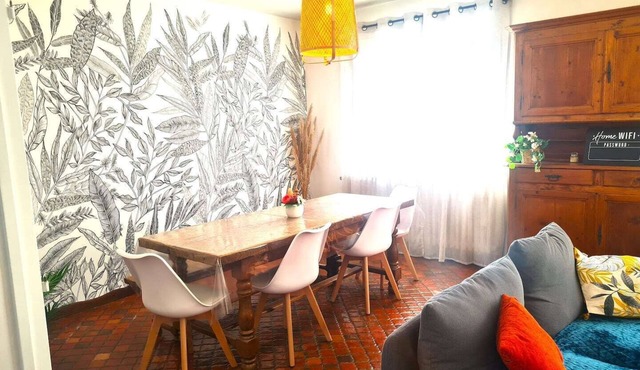 Country house 10 minutes from Switzerland. Ideal for families!