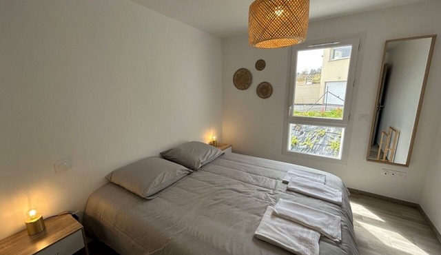 Country house 5 minutes from the lake.