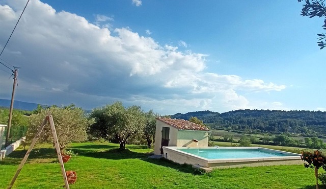 Country house 5 minutes from the foot of the Ventoux