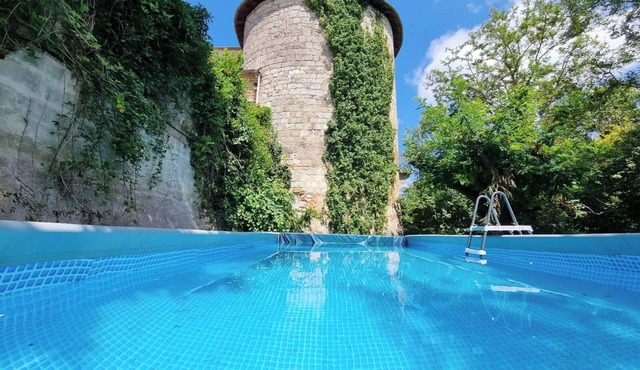 Country House 'Abbaye De Clairac' with Lake View, Private Pool and Wi-Fi