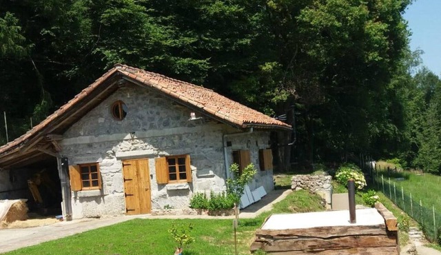 Country House 'Agerre Berriko Borda' with Mountain View and Private Garden