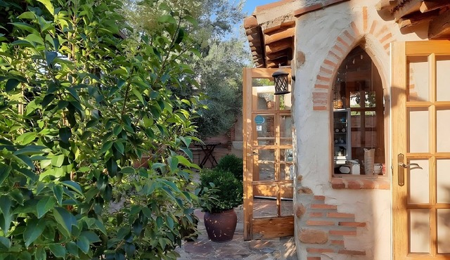 Country House 'Beautiful Alamedas' with Private Pool, Private Garden and Wi-Fi
