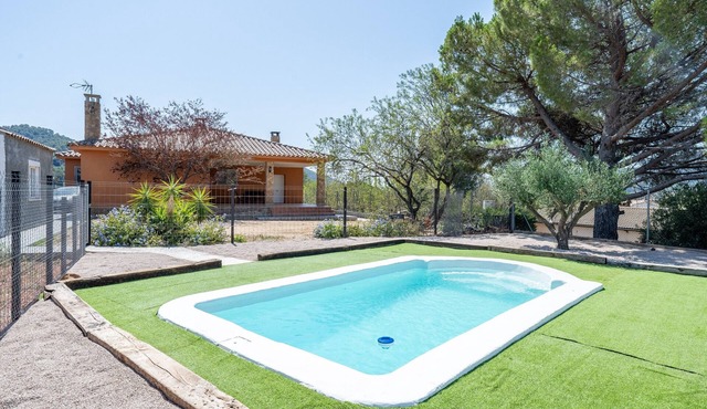 Country House 'Ca La Cuca' with Mountain View, Private Pool and Wi-Fi