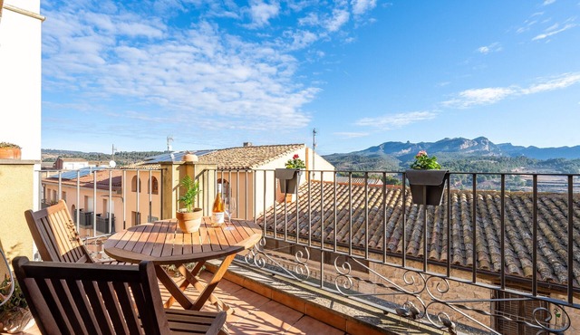 Country House 'Ca Lazaro' with Mountain View, Private Terrace and Wi-Fi