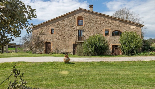 Country House 'Cal Masover De Vilardaga' with Mountain View, Wi-Fi and Air Conditioning