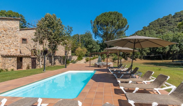 Country House 'Can Janet' with Mountain View, Private Pool and Wi-Fi