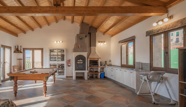 Country House 'Casa Rural El Rincon Del Chef' with Private Garden, Wi-Fi and Air Conditioning