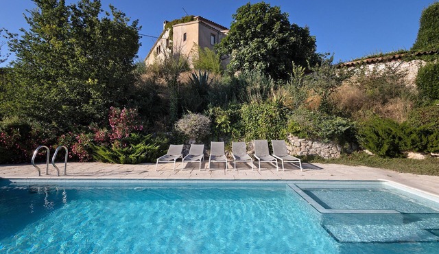 Country House 'Casa Espigol' with Mountain Views, Private Pool and Wi-Fi