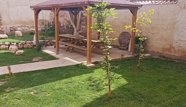 Country House 'Casa Larralde' with Shared Pool, Wi-Fi and Air Conditioning