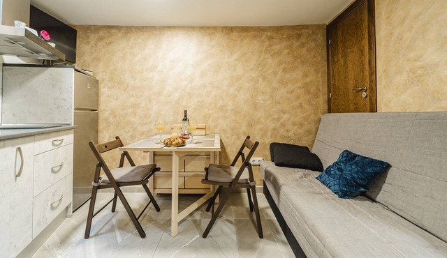 Country House 'Casita La Glorieta' with Mountain View, Private Garden and Wi-Fi