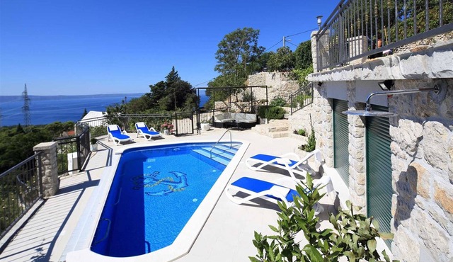 Country House Dalmatian Stone with Pool