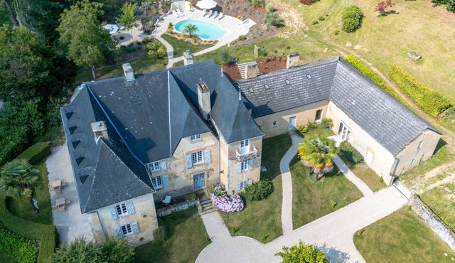 Country House 'Des Salettes' with Private Pool, Private Terrace and Wi-Fi