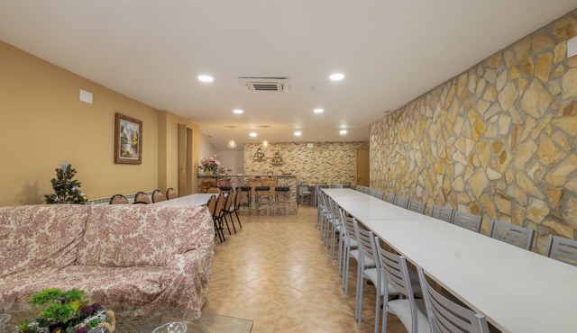 Country House 'El Ático' with Wi-Fi and Air Conditioning