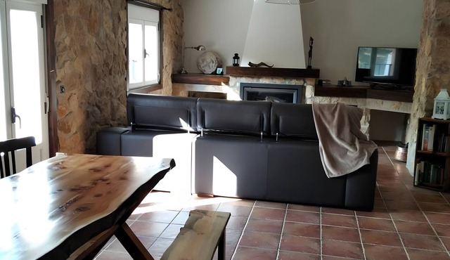 Country House 'El Berral' with Mountain View and Balcony