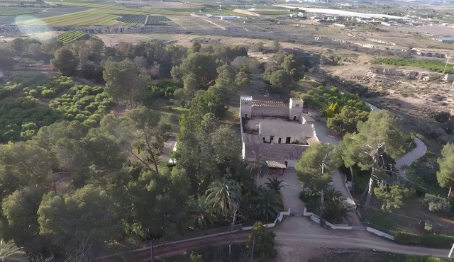 Country House 'El Limonar' with Mountain Views, Wi-Fi and Air Conditioning