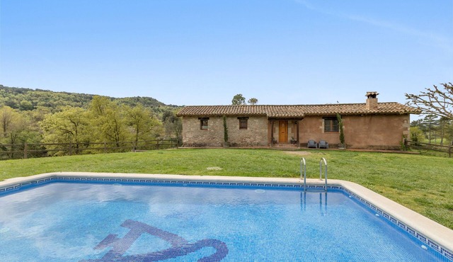 Country House 'El Molí De Canellas' with Mountain View, Private Pool and Wi-Fi