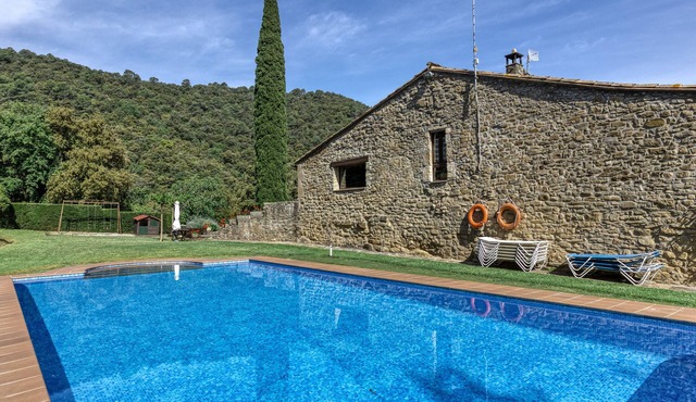 Country House 'El Paller I De Can Soler' with Shared Pool, Shared Garden and Wi-Fi