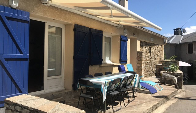 Country house, entire dwelling between Lacaune and Viane (tarn 81)