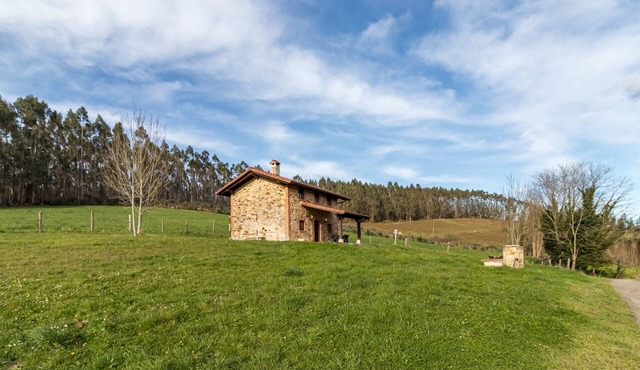 Country House 'Alba' with Mountain View, Private Garden and Balcony