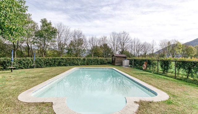 Country House 'El Xalet' with Mountain View, Shared Pool and Wi-Fi