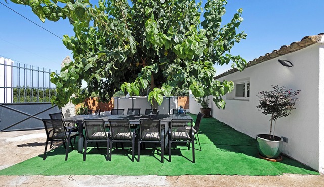 Country House 'Cal Peret Miquelet' with Mountain View, Private Pool and Wi-Fi