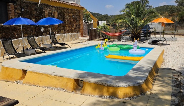 Country House 'Experience Alpacas in Andalucia' with Mountain View