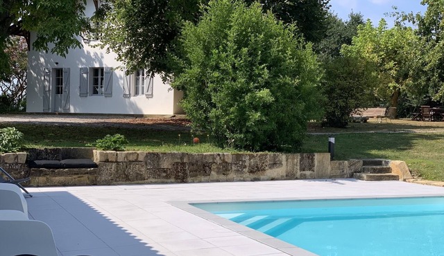 Country house with swimming pool south Aquitaine