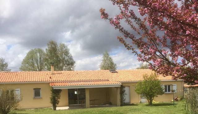 Country house in the heart of the vineyards