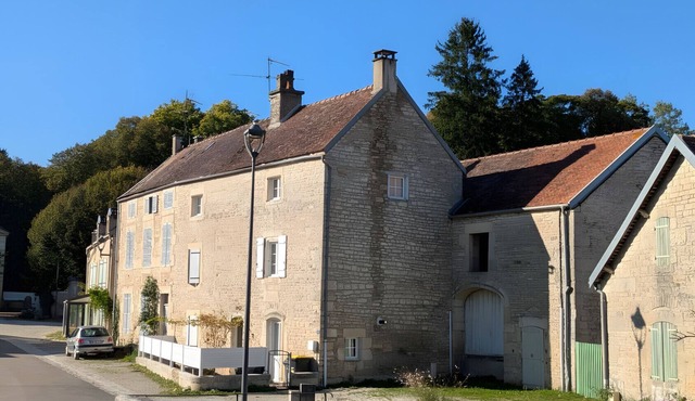 Country House "Gîte De Scène" with Private Terrace