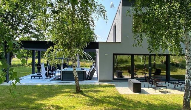 Country house Greenfields - luxurious house in untouched nature