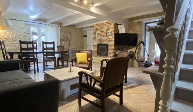 Country house in a small hamlet surrounded by nature