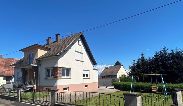Country house in northern Alsace, ideal for family vacations.
