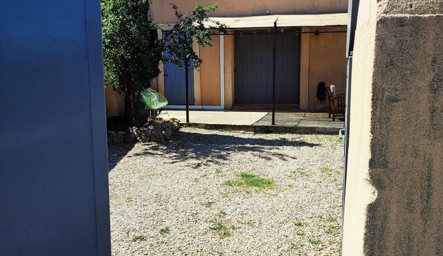 Country house just a stone's throw from the vineyards