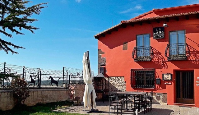 Country House 'La Casa Nueva Pequeña' with Private Terrace, Wi-Fi and Air Conditioning