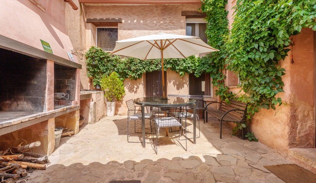 Country House 'La Casica Del Sol' with Private Terrace and Wi-Fi